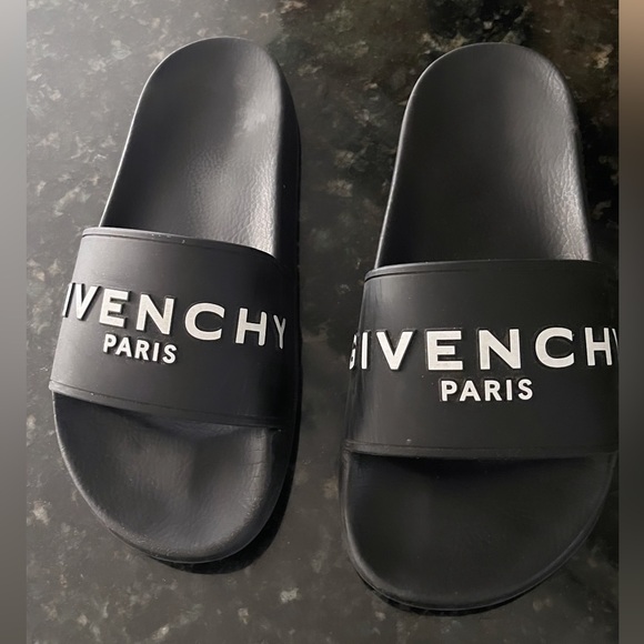 Givenchy slides - Picture 2 of 5